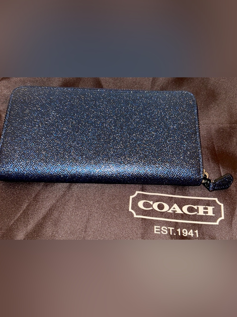 Coach Star Wars x Accordion Zip Wallet Cadet Navy with Glitter. Collector Piece - Picture 8 of 11
